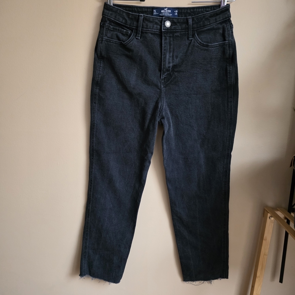 Hollister Faded Black High Rise‎ Straight Leg Cropped Raw Hem Jeans 7S 28 Indie